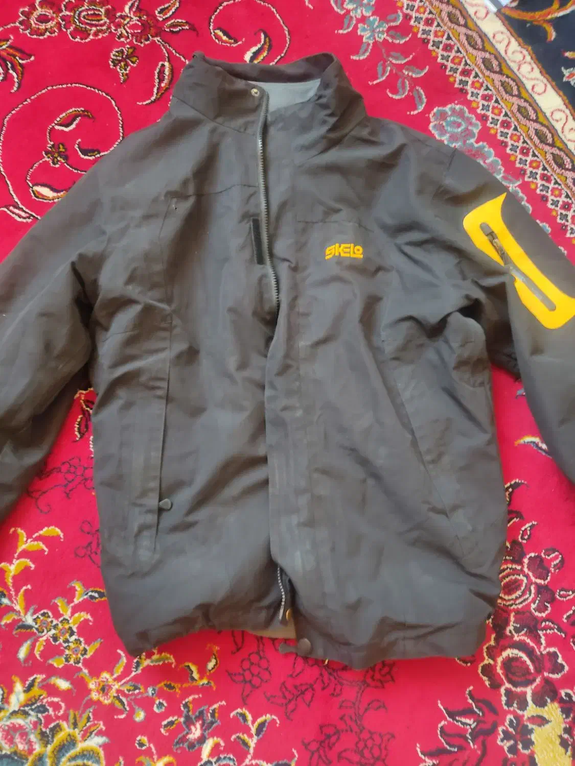 کت تاناکورا ضد اب|لباس|جوانرود, |دیوار