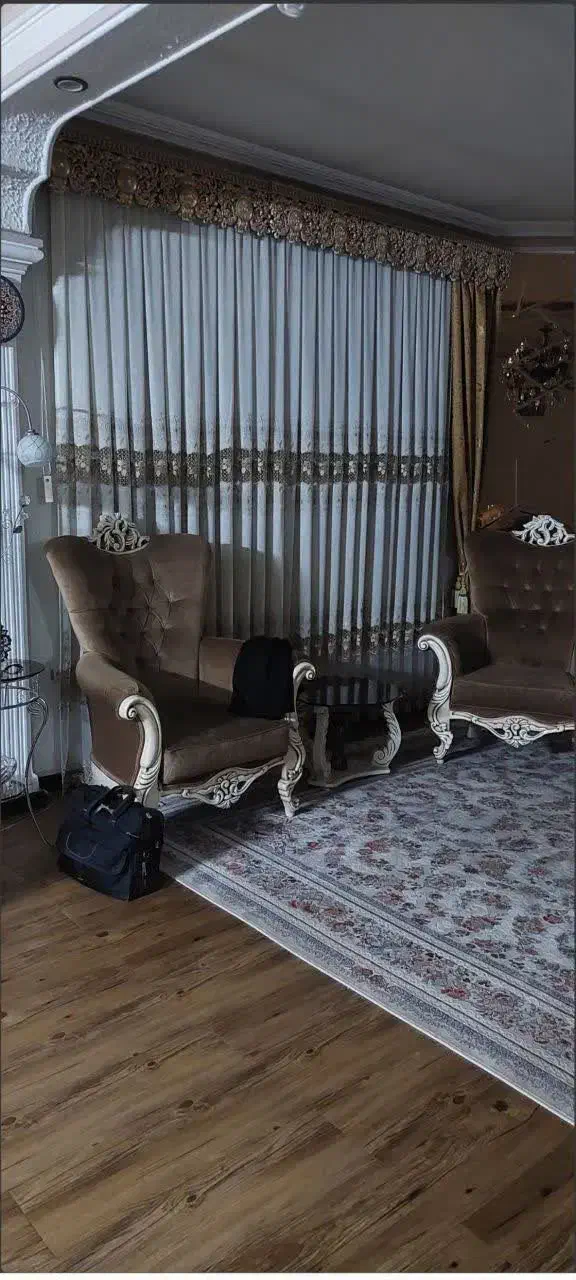 پرده|پرده، رانر، رومیزی|مشهد, تربیت (صدف)|دیوار