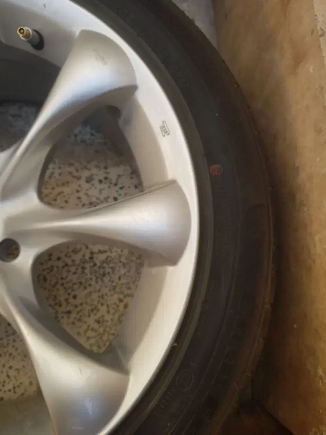 رینگ و لاستیک الومینیومی سایز ۱۶|قطعات یدکی و لوازم جانبی|خاوران, |دیوار