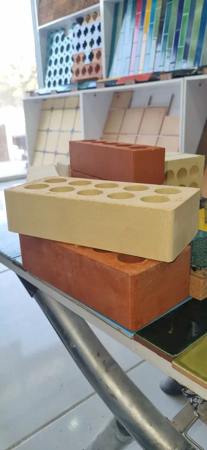 آجر (کارخانه)|مصالح و تجهیزات ساختمان|اصفهان, نقش جهان|دیوار