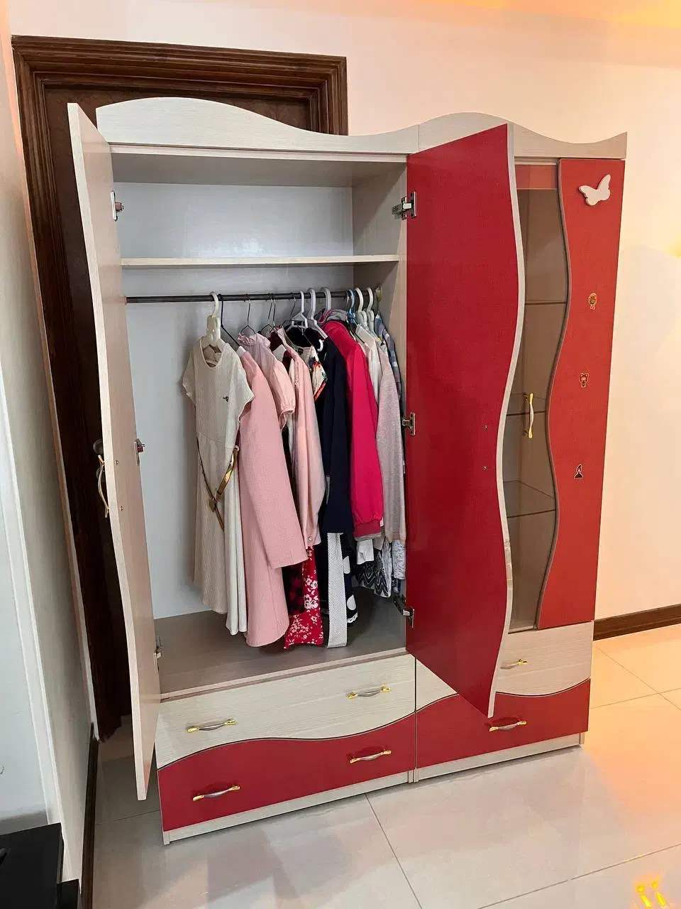 کمد لباس و ویترین|جاکفشی، کمد، دراور|مشهد, نیروی هوایی|دیوار