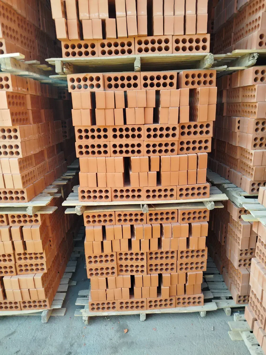 آجرلفتون سفال و نما نسوز|مصالح و تجهیزات ساختمان|محمدشهر, شهرک چمران|دیوار