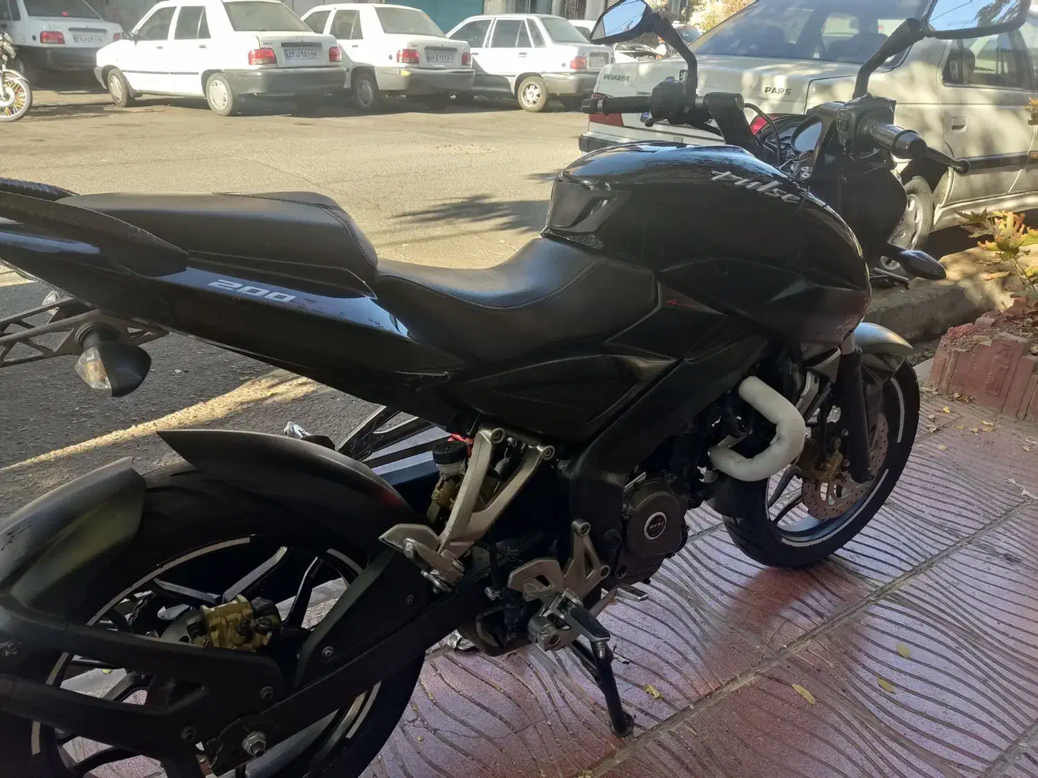 موتورسیکلت ان اس 200|موتورسیکلت|تهران, خاک سفید|دیوار