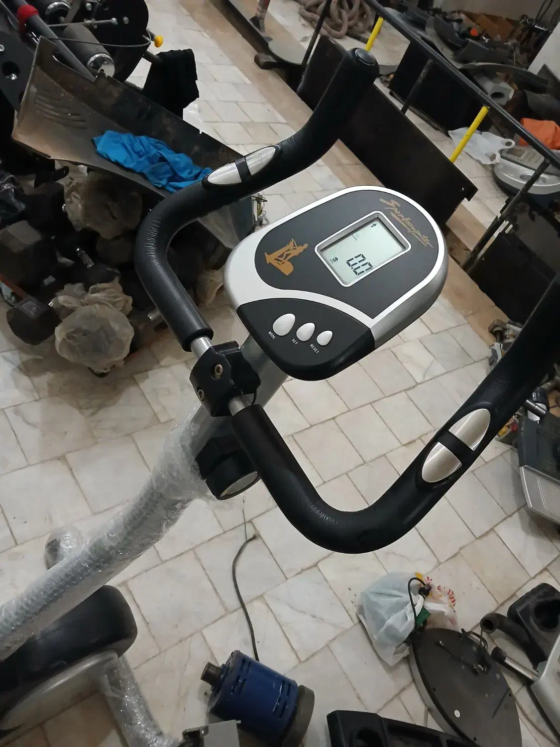 دوچرخه ثابت تایوانی(۴ت نقد+۳تاچک)|تجهیزات ورزشی|یزد, |دیوار