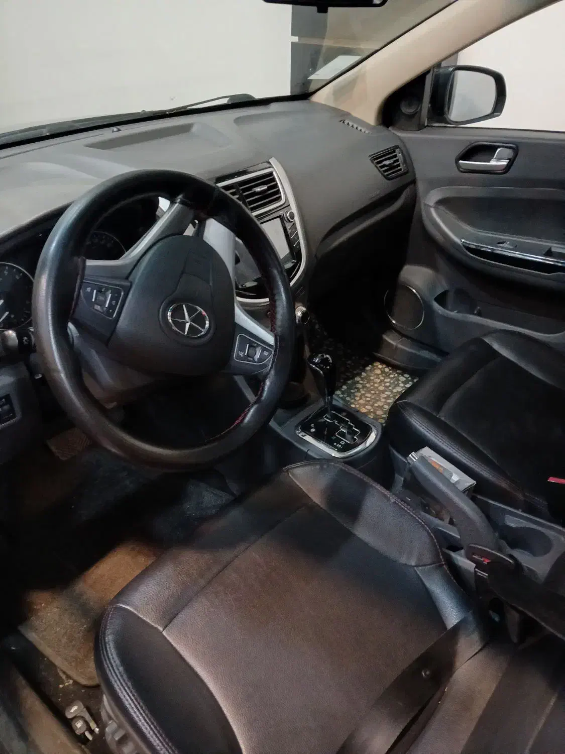 جک j4 مدل 1402|خودرو سواری و وانت|مشهد, امام رضا (ع)|دیوار