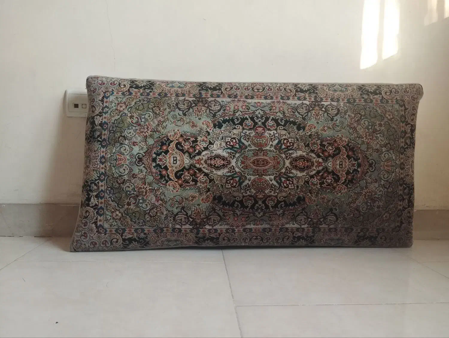 یک جفت پشتی|پشتی|تهران, دستغیب|دیوار