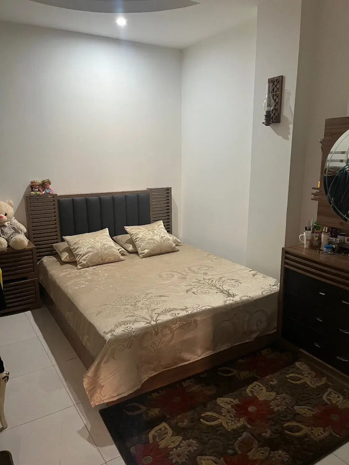 سرویس خواب|تخت و سرویس خواب|نظرآباد, نظرآباد|دیوار