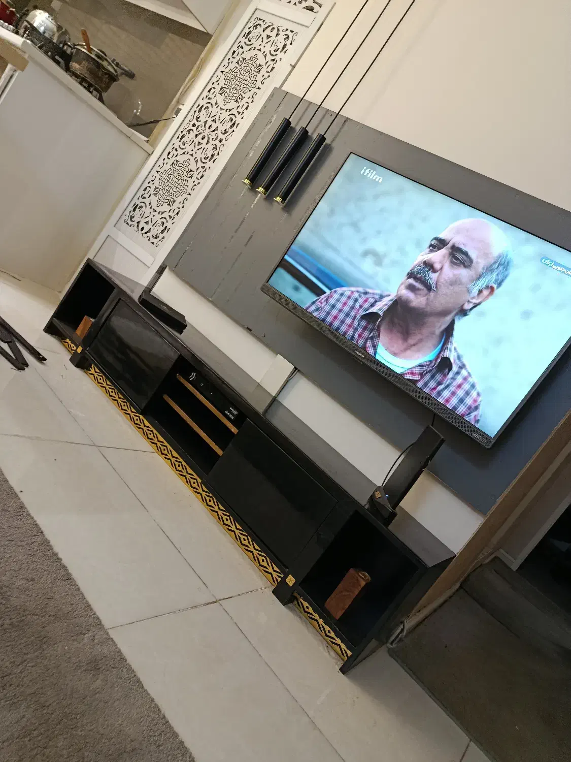 لوستر مدرن آباژور چراغ میز تلوزیون|لوستر و چراغ آویز|کرج, اصفهانیها|دیوار