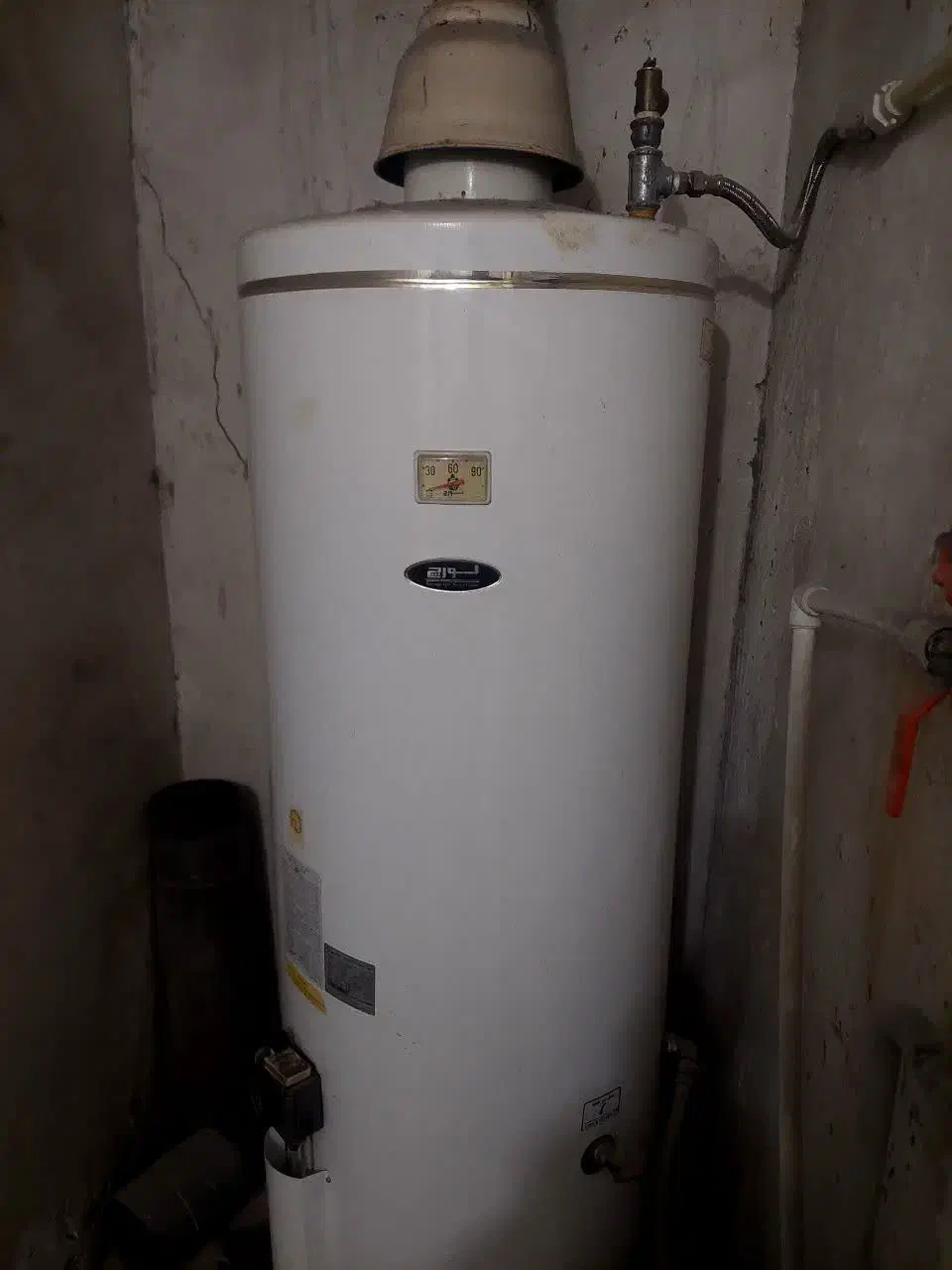 ابگرمکن ایستاده|آبگرمکن، پکیج، شوفاژ|بروجرد, |دیوار