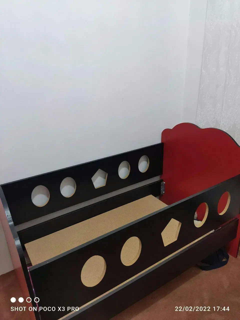 تخت و تشک|تخت و سرویس خواب|جلفا, |دیوار