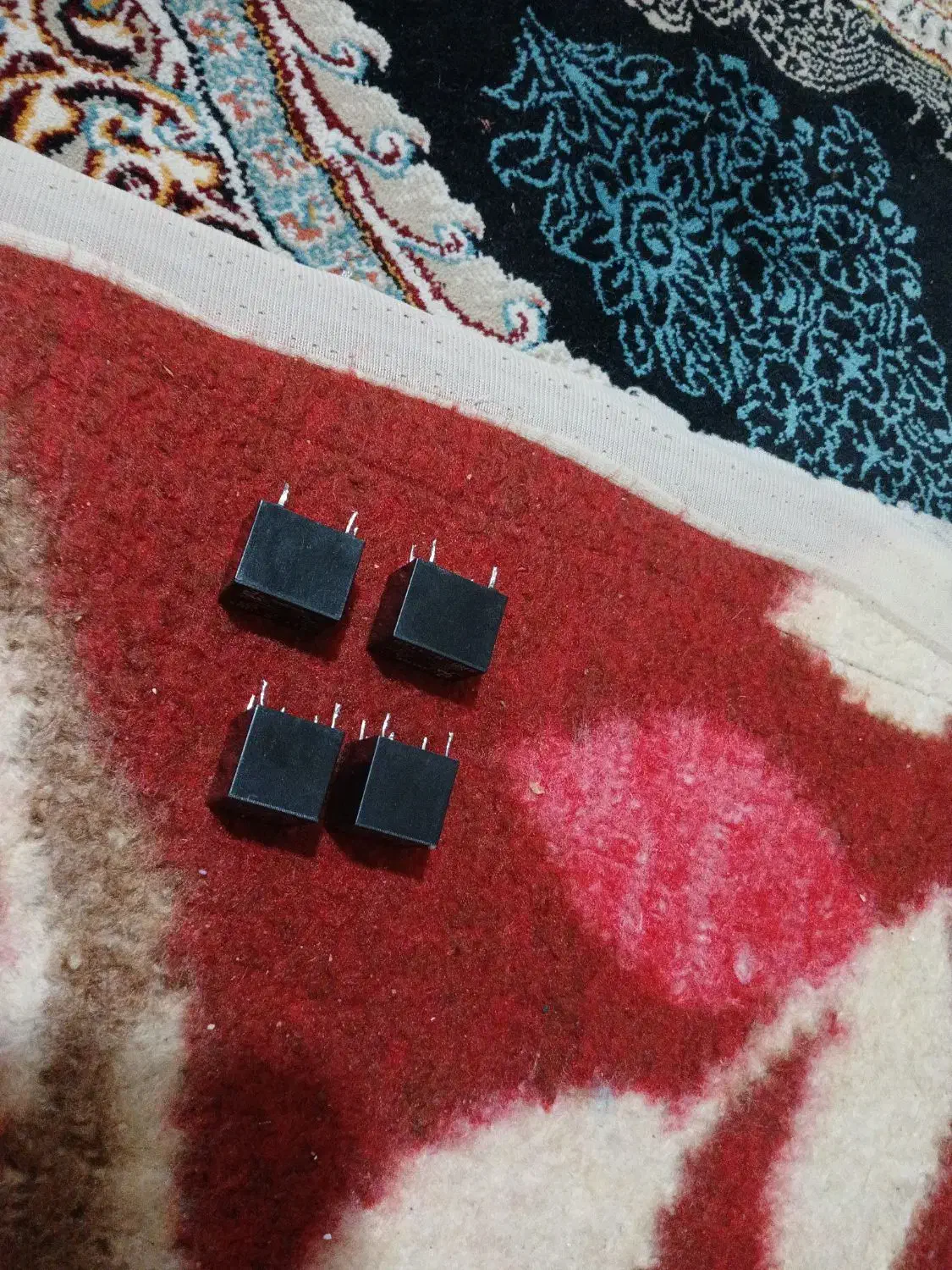 رله ۱۲ولت|قطعات و لوازم جانبی رایانه|قزوین, |دیوار