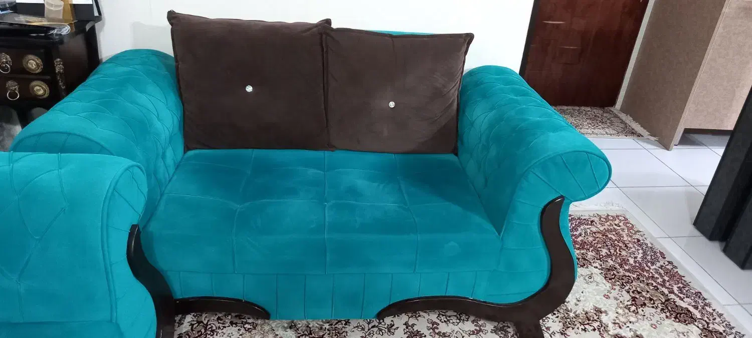 مبلمان ۷نفره|مبلمان خانگی و میز عسلی|رشت, شالکو|دیوار