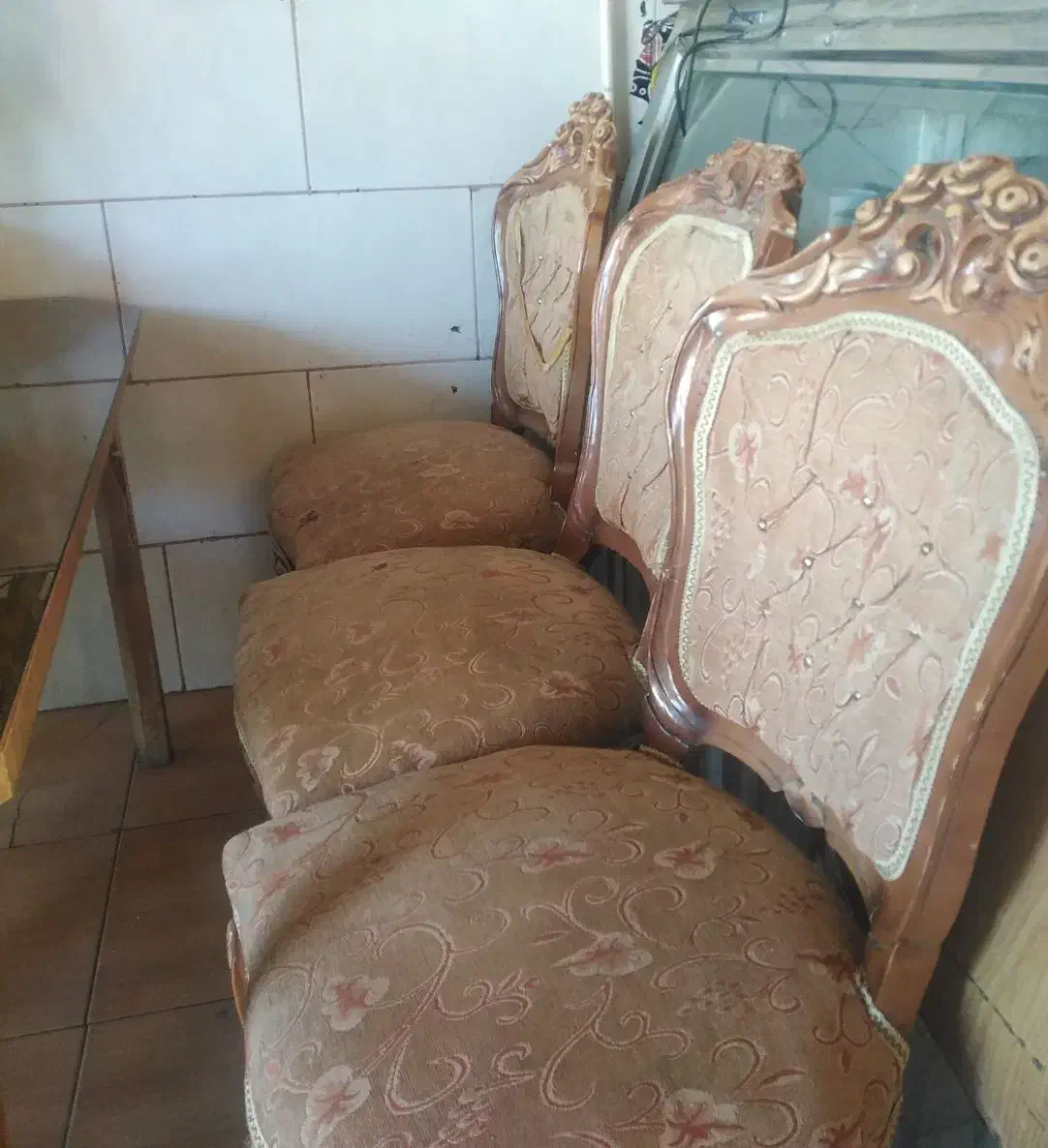 6عدد صندلی چوب گردو|میز و صندلی غذاخوری|بروجن, |دیوار