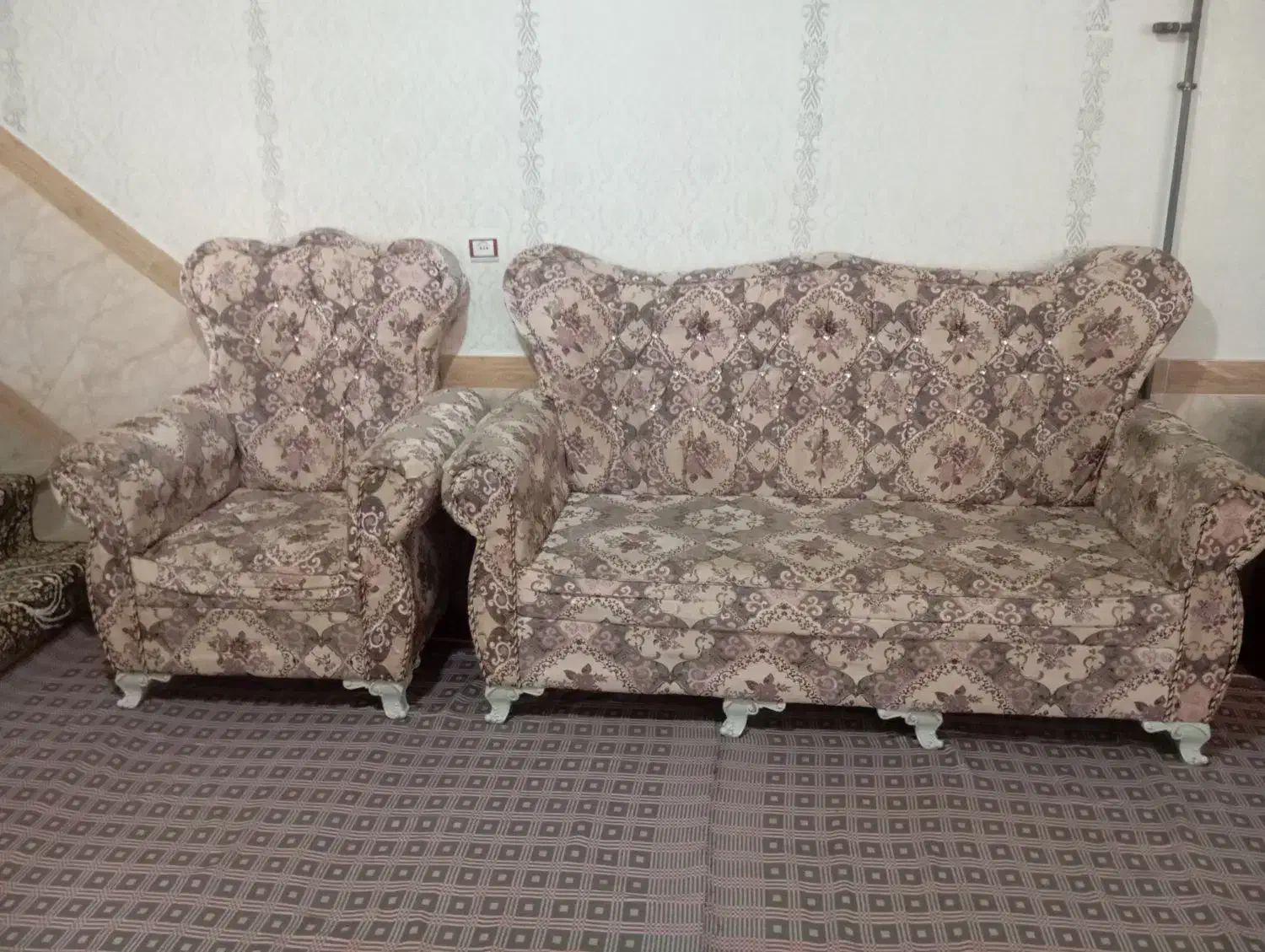 شرایط مبل را تخویف است|مبلمان خانگی و میز عسلی|مرند, |دیوار