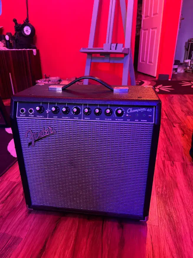 امپیلی Fender chmapion 40|گیتار، بیس، امپلیفایر|رشت, جهاد|دیوار
