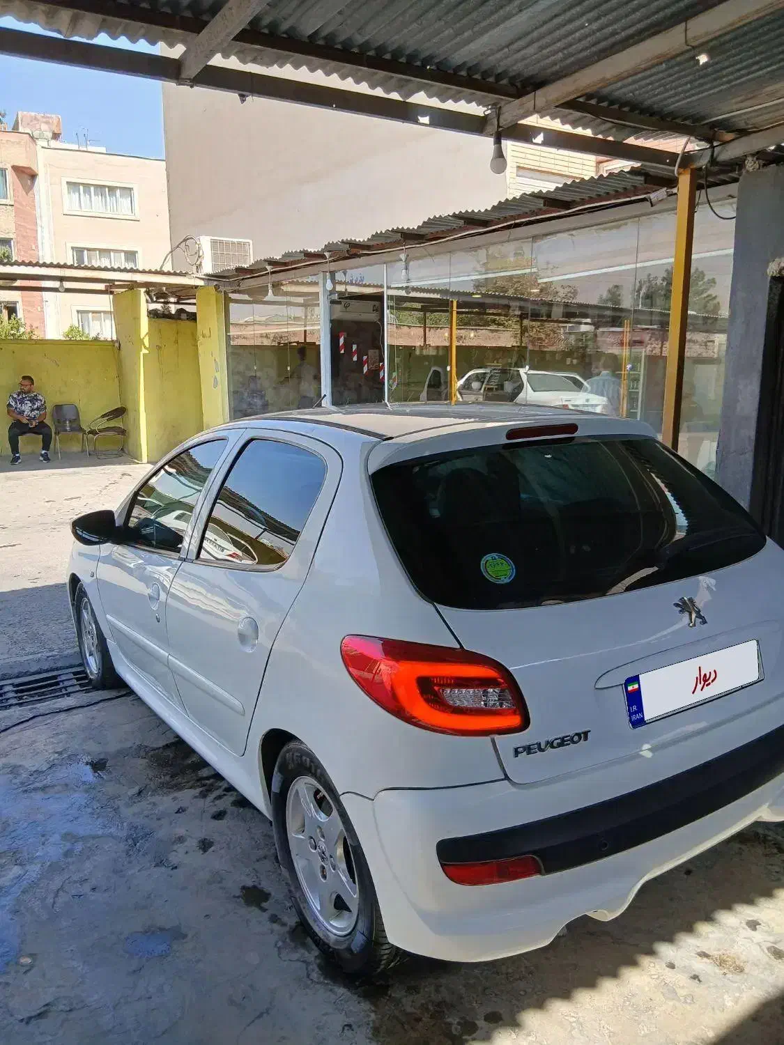 ۲۰۷ اتومات خانگی فابریک|خودرو سواری و وانت|شیراز, گلدشت معالی‌آباد|دیوار