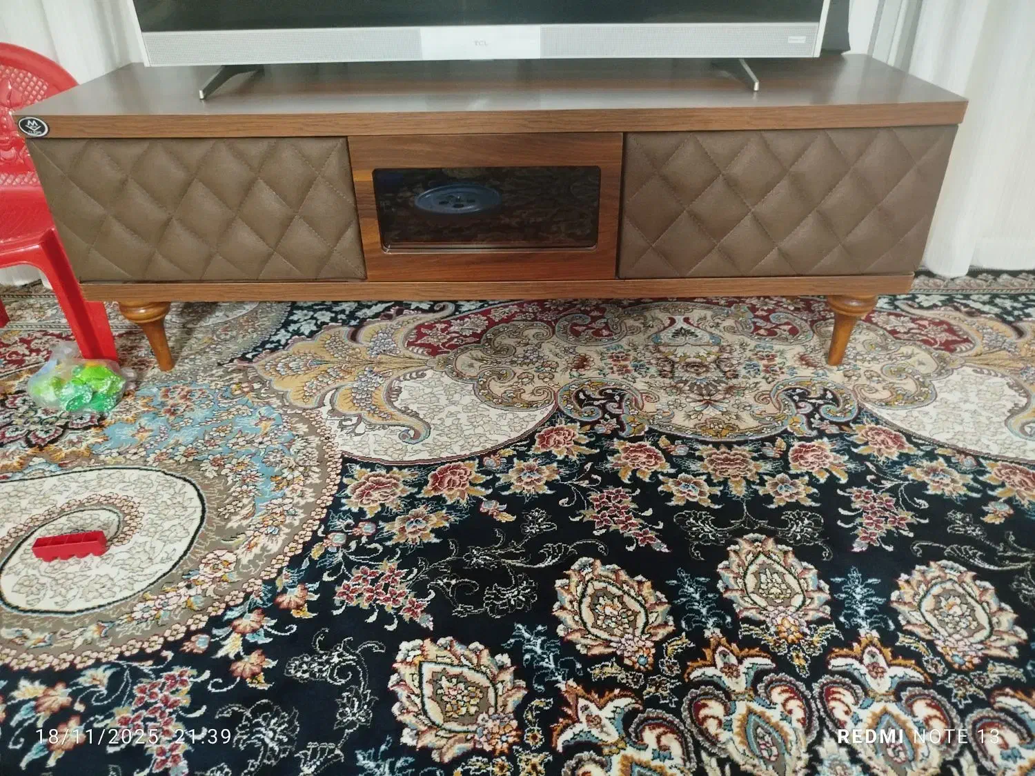 میز تلویزیون|میز تلویزیون|پاتاوه, |دیوار