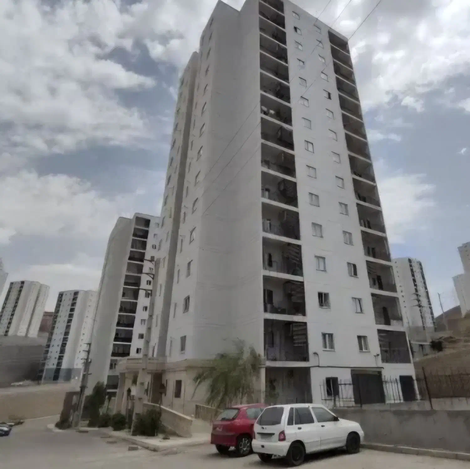 زون۲ فاز۱۱ طبقه اول عرصه تسویه کردم|فروش آپارتمان|پردیس, فاز ۱۱|دیوار