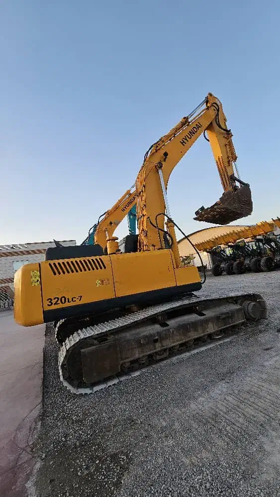 بیل هیوندا ۳۲۰|خودرو سنگین|قدس, شهرقدس|دیوار