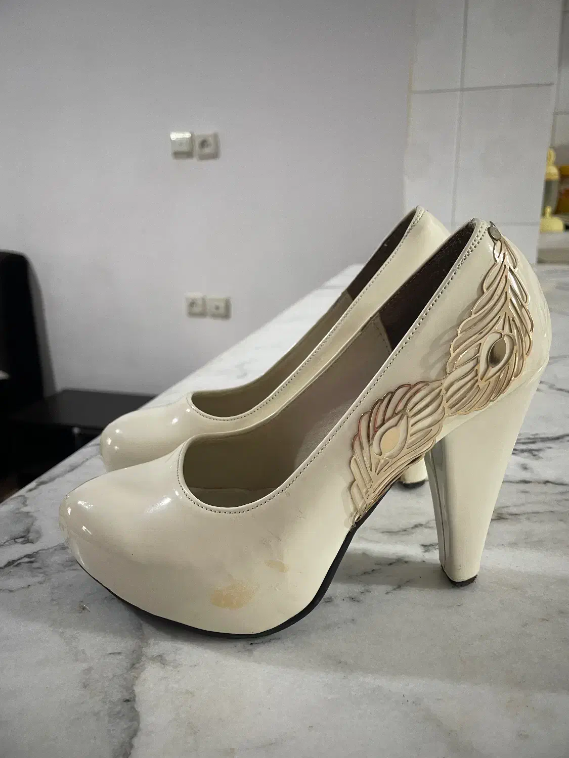 کفش عروس|کیف، کفش، کمربند|گنبد کاووس, |دیوار