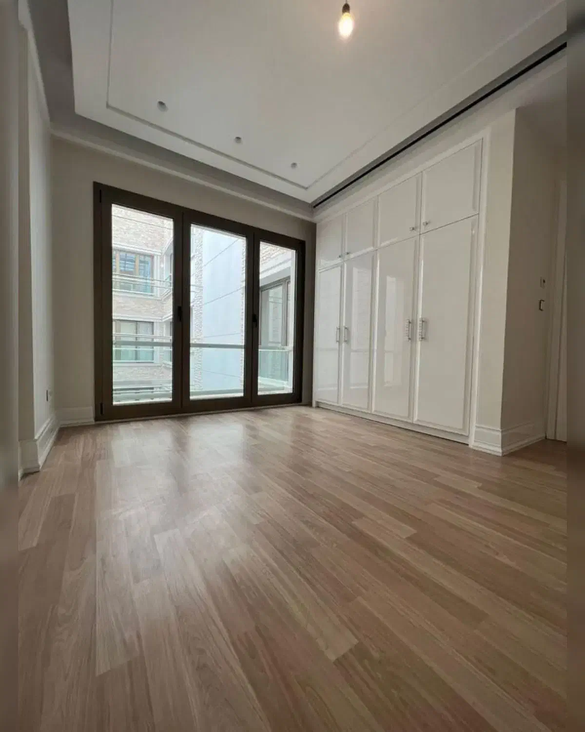 ۱۴۸ متر * ۲پارکینگ * ویوی شهر