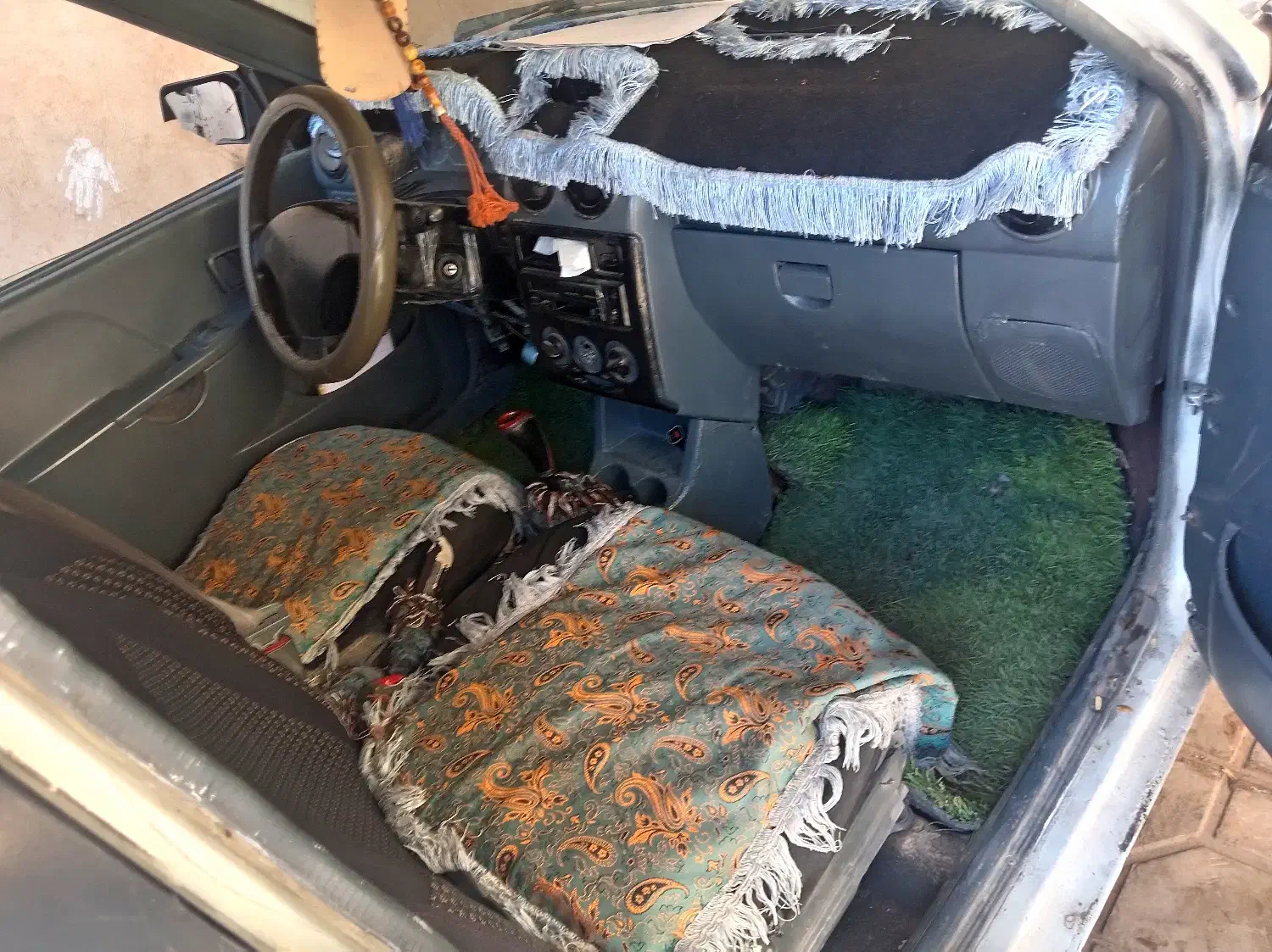 فروش ماشین|خودرو سواری و وانت|بم, |دیوار