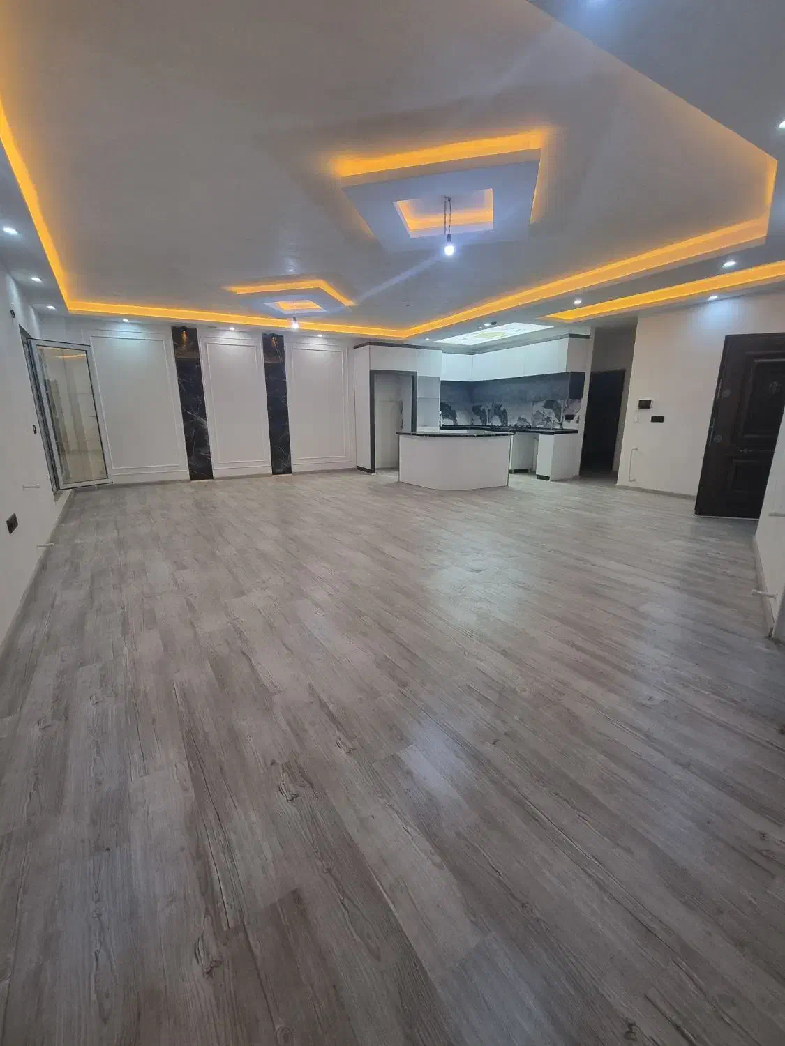 فروش آپارتمان ۱۵۰ متری چهار راه گلسار|فروش آپارتمان|رشت, گلسار|دیوار