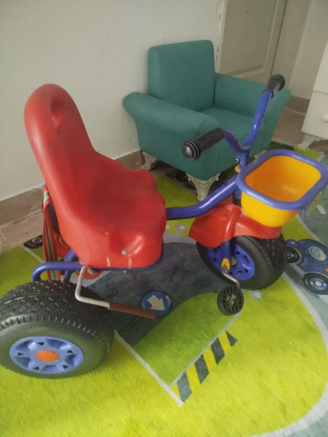 سه چرخه کودک|دوچرخه، اسکیت، اسکوتر|محمدشهر, همایون ویلا|دیوار