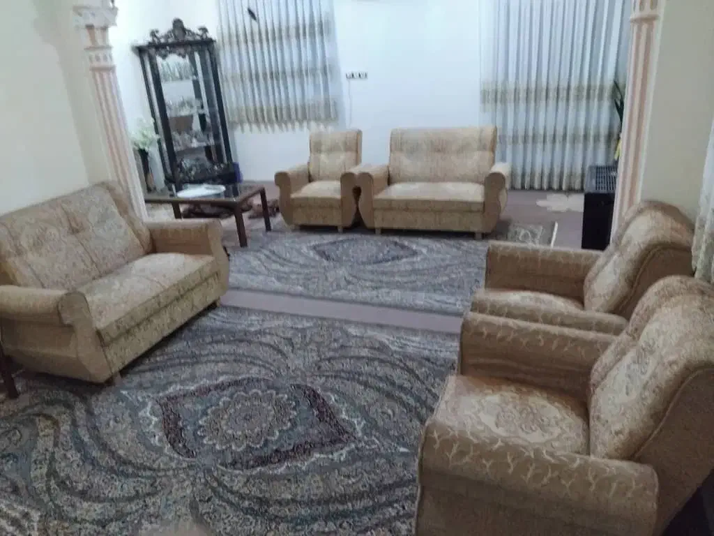 مبل تازه بعلت  و تغییر مکان  بفروش میرسد|مبلمان خانگی و میز عسلی|احمدسرگوراب, |دیوار