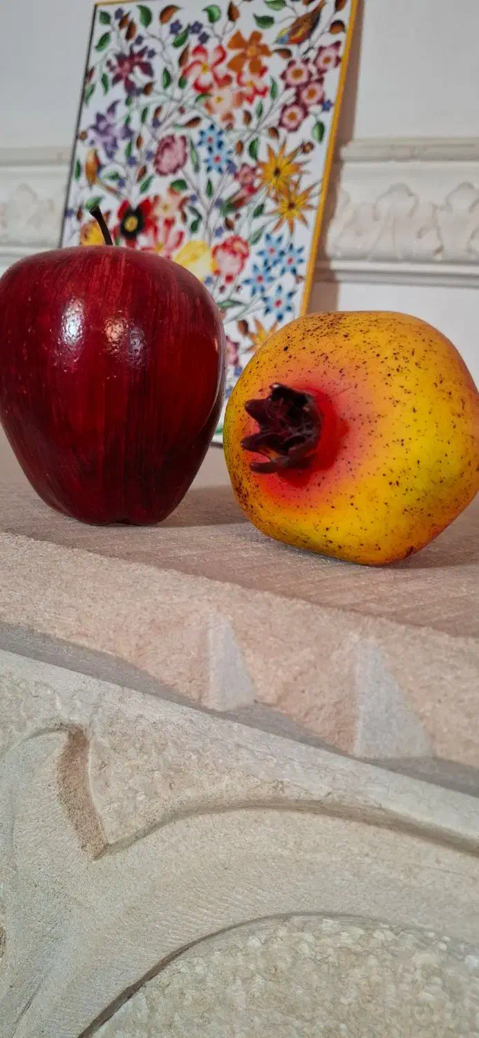 تعداد۲۰ عددسیب وانارتزئینی خوشرنگ|صنایع دستی و سایر لوازم تزئینی|شیراز, شهرک مهدی‌آباد|دیوار