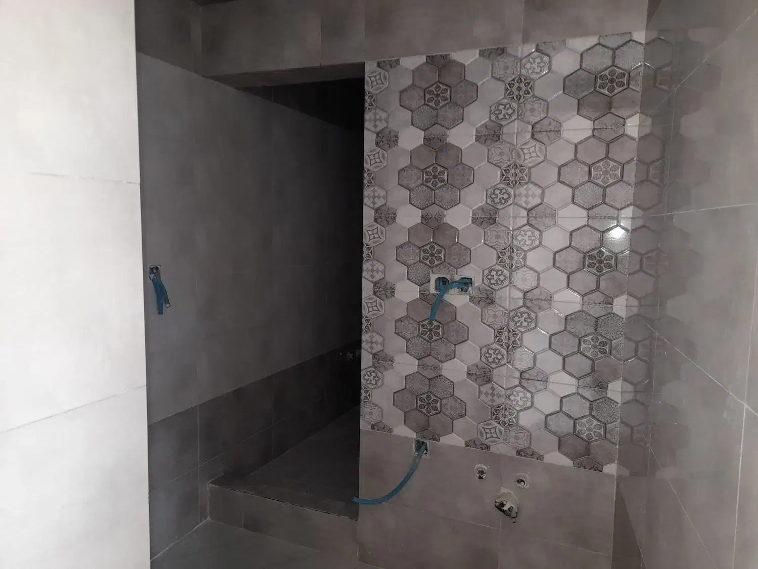 کاشی کار|خدمات پیشه و مهارت|تبریز, |دیوار