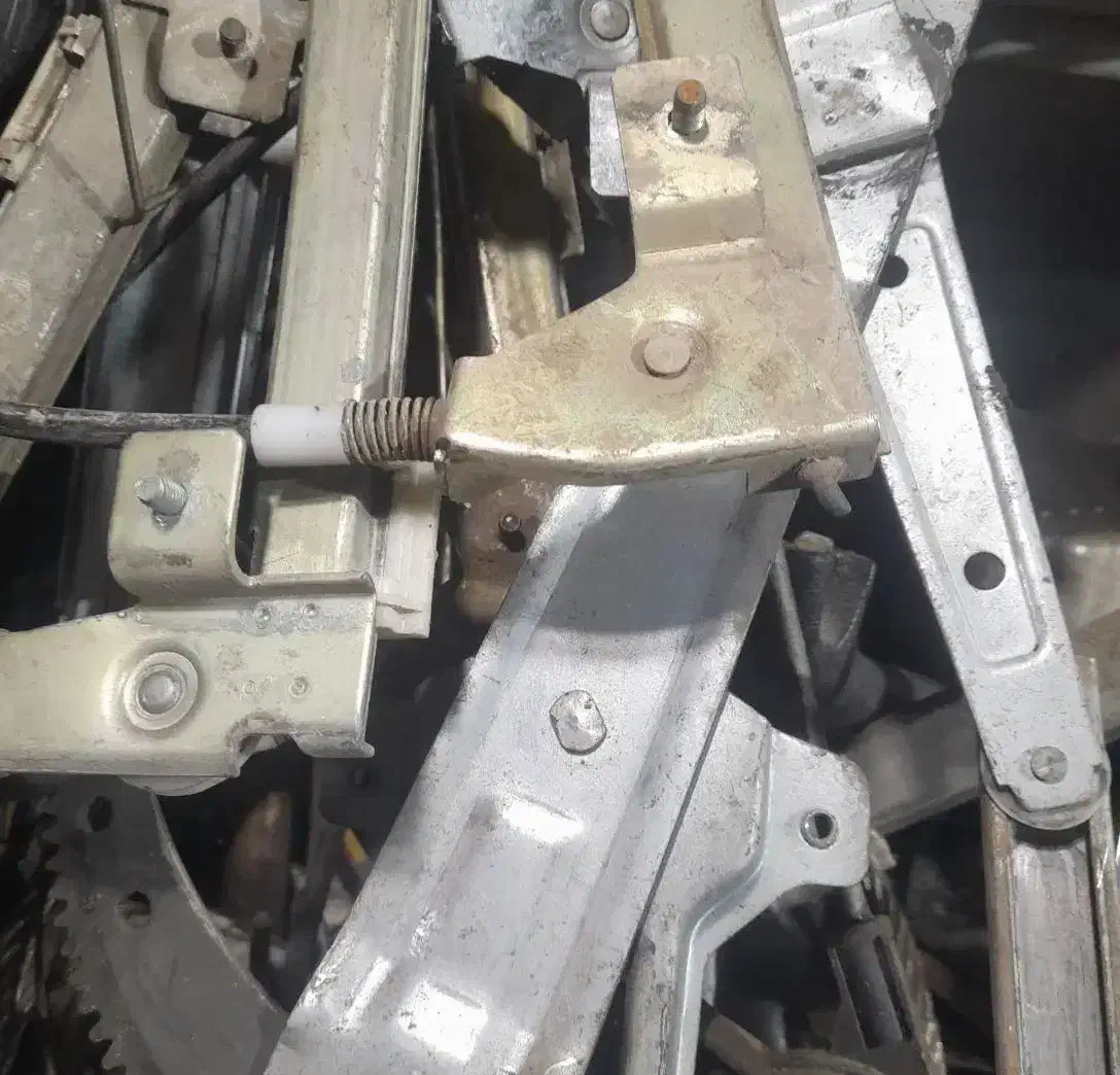 شیشه بالابر استوک و شیشه بغل|قطعات یدکی و لوازم جانبی|اردبیل, |دیوار