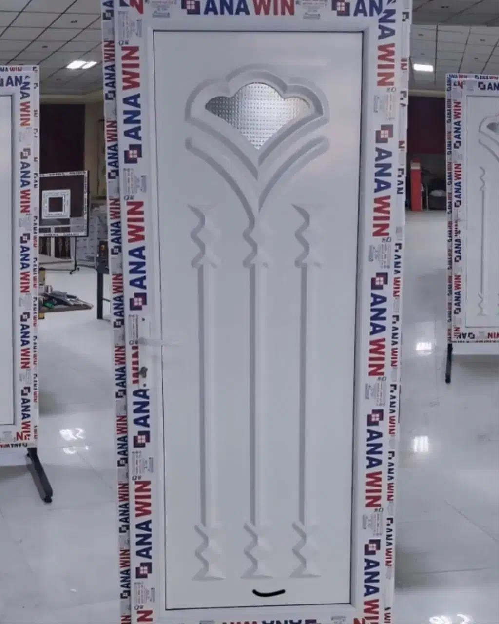 شاگرد درب پنجره دوجداره|استخدام صنعتی، فنی، مهندسی|صومای برادوست, |دیوار