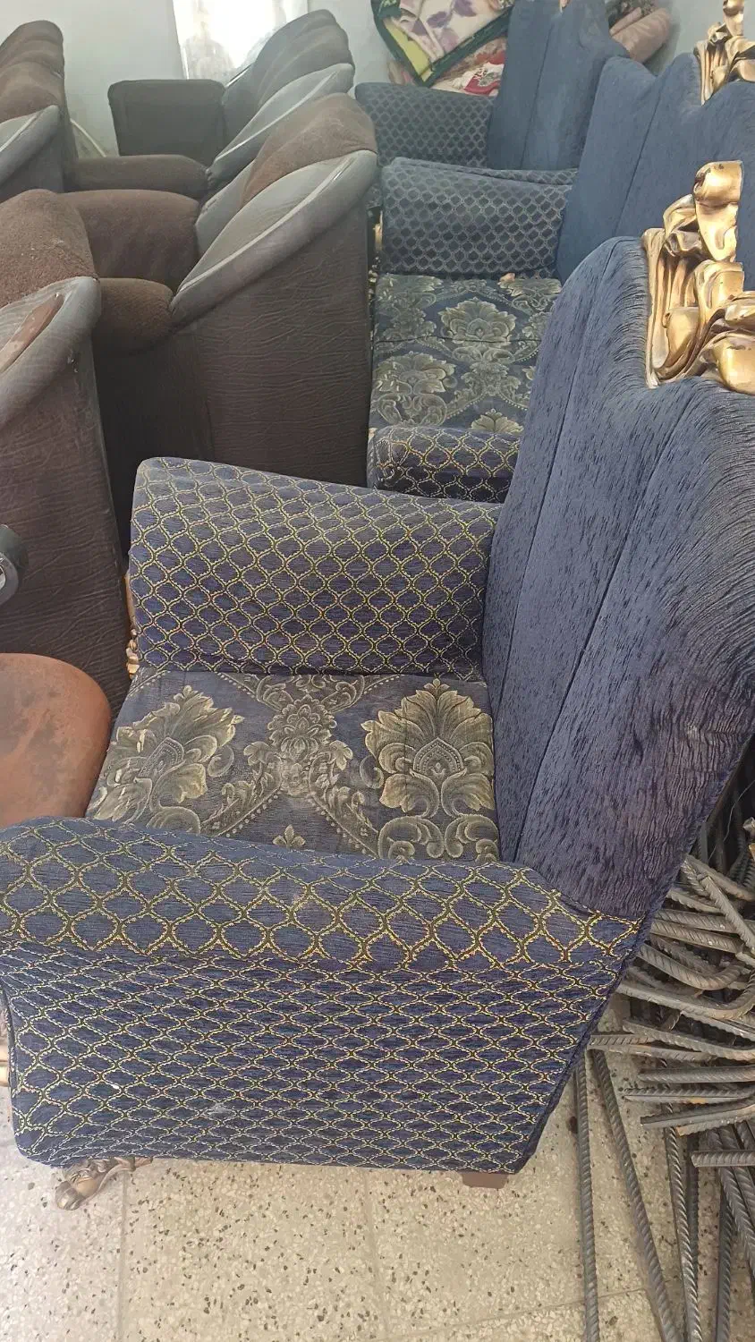 مبل راحتی فقط ۳۰۰ نومان|مبلمان خانگی و میز عسلی|شیروان (خراسان), |دیوار