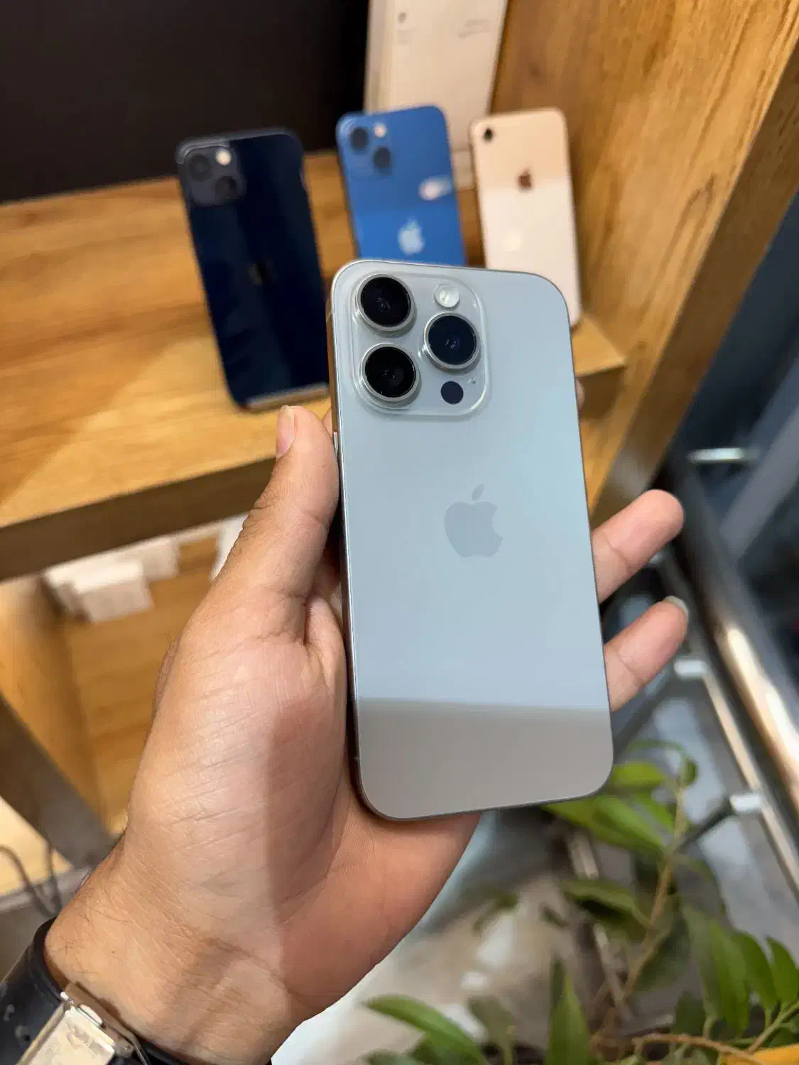 iphone 15 pro  باتری ۹۷ اکبند zaa پک‌اصلی|موبایل|مشهد, احمدآباد|دیوار