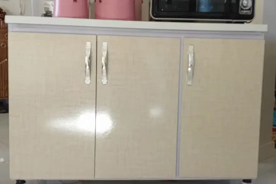 کمد|جاکفشی، کمد، دراور|بروجرد, |دیوار