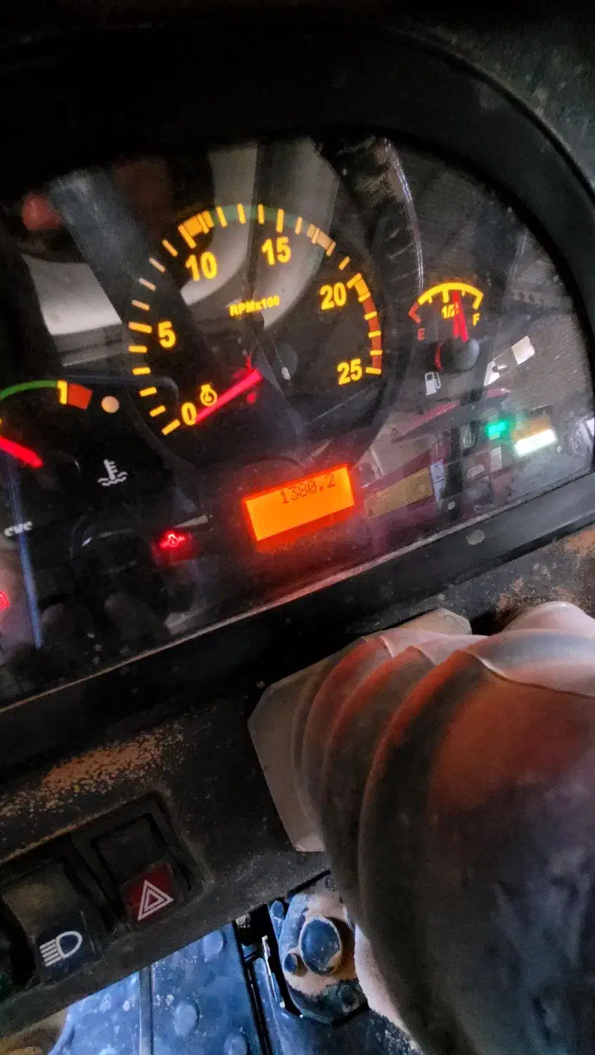 تراکتور ۴۷۵ مدل ۹۸ پمپ کوچیک بسیار مرتب|خودرو سنگین|لالجین, |دیوار