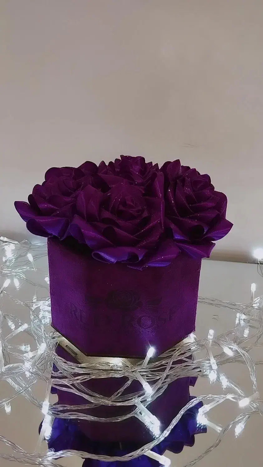 باکس گل مخمل روبانی شاین دار|گل مصنوعی|بیرجند, |دیوار