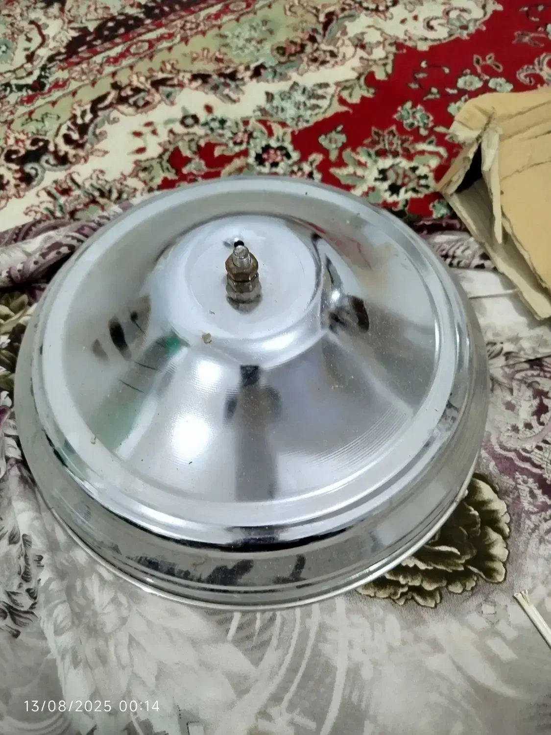 آباژور ایستاده  خمیده|چراغ خواب و آباژور|رشت, فلسطین|دیوار