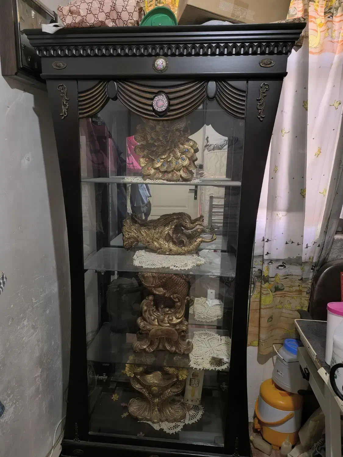 بوفه چوبی شیشه ای|بوفه، ویترین، کنسول|شهریار, یوسف آباد صیرفی|دیوار