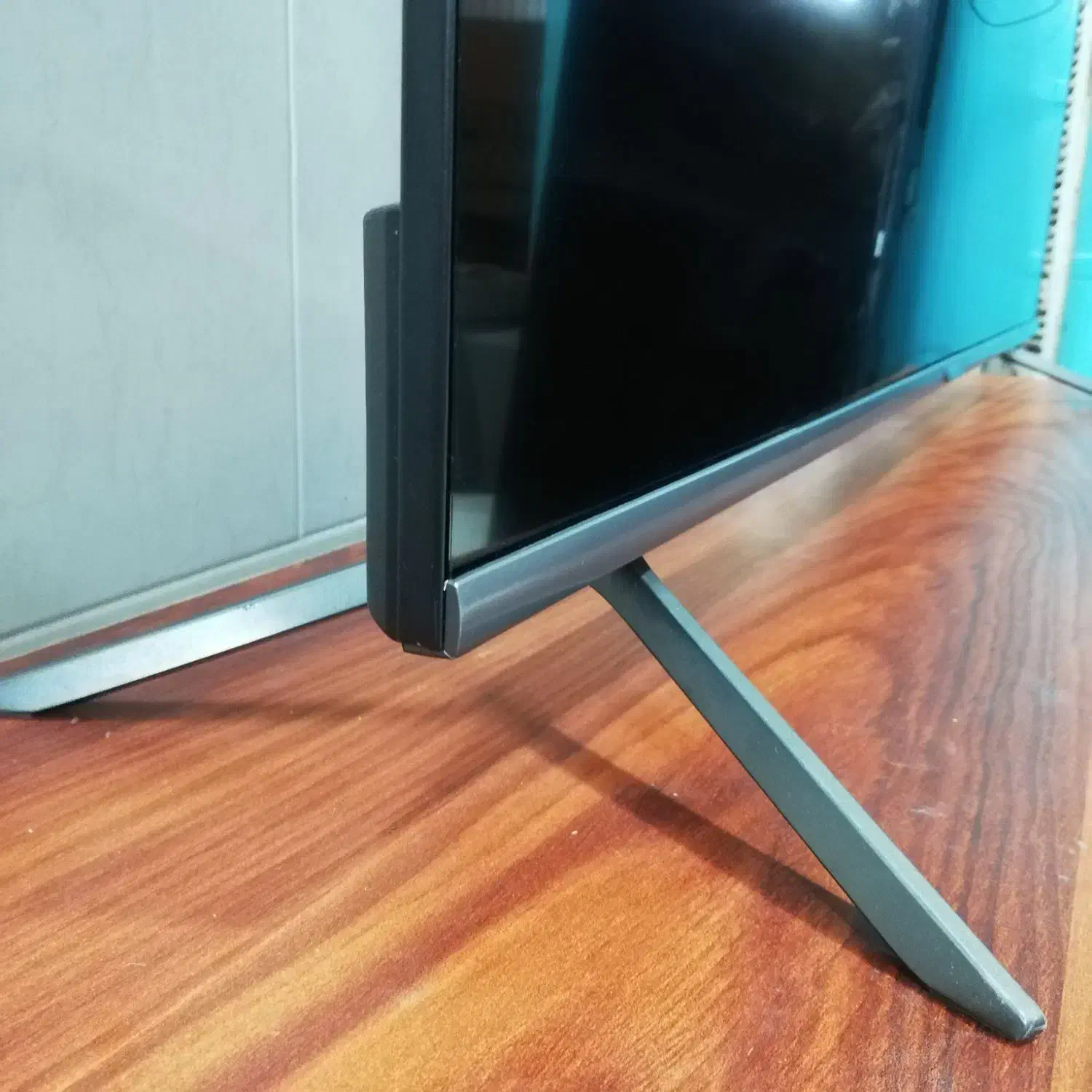 تلویزیون 50 هوریون هوشمند و فورکی استوک|تلویزیون و پروژکتور|یزد, |دیوار