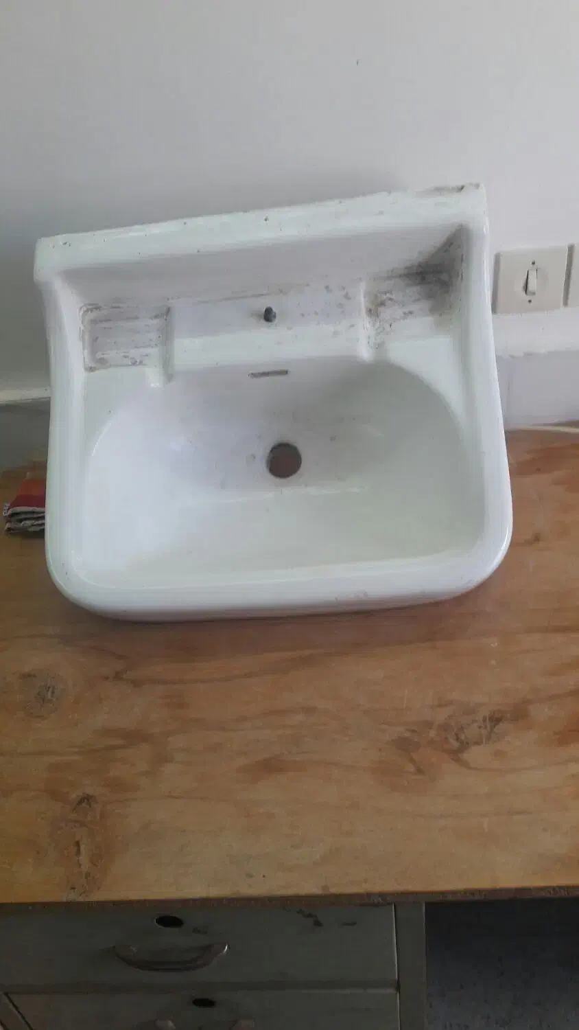 روشویی چینی|لوازم سرویس بهداشتی|اراک, |دیوار