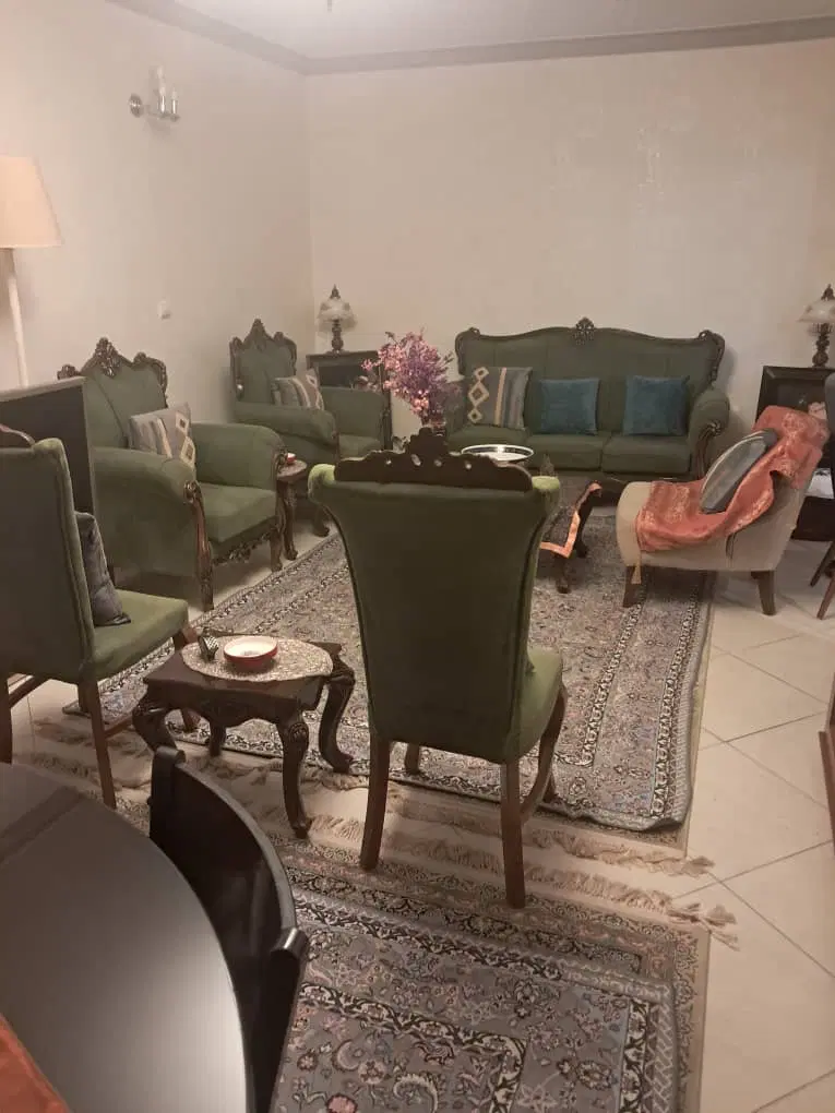 مبلمان هفت نفره کاملا سالم و در حد نو|مبلمان خانگی و میز عسلی|تهران, شهرک آپادانا|دیوار