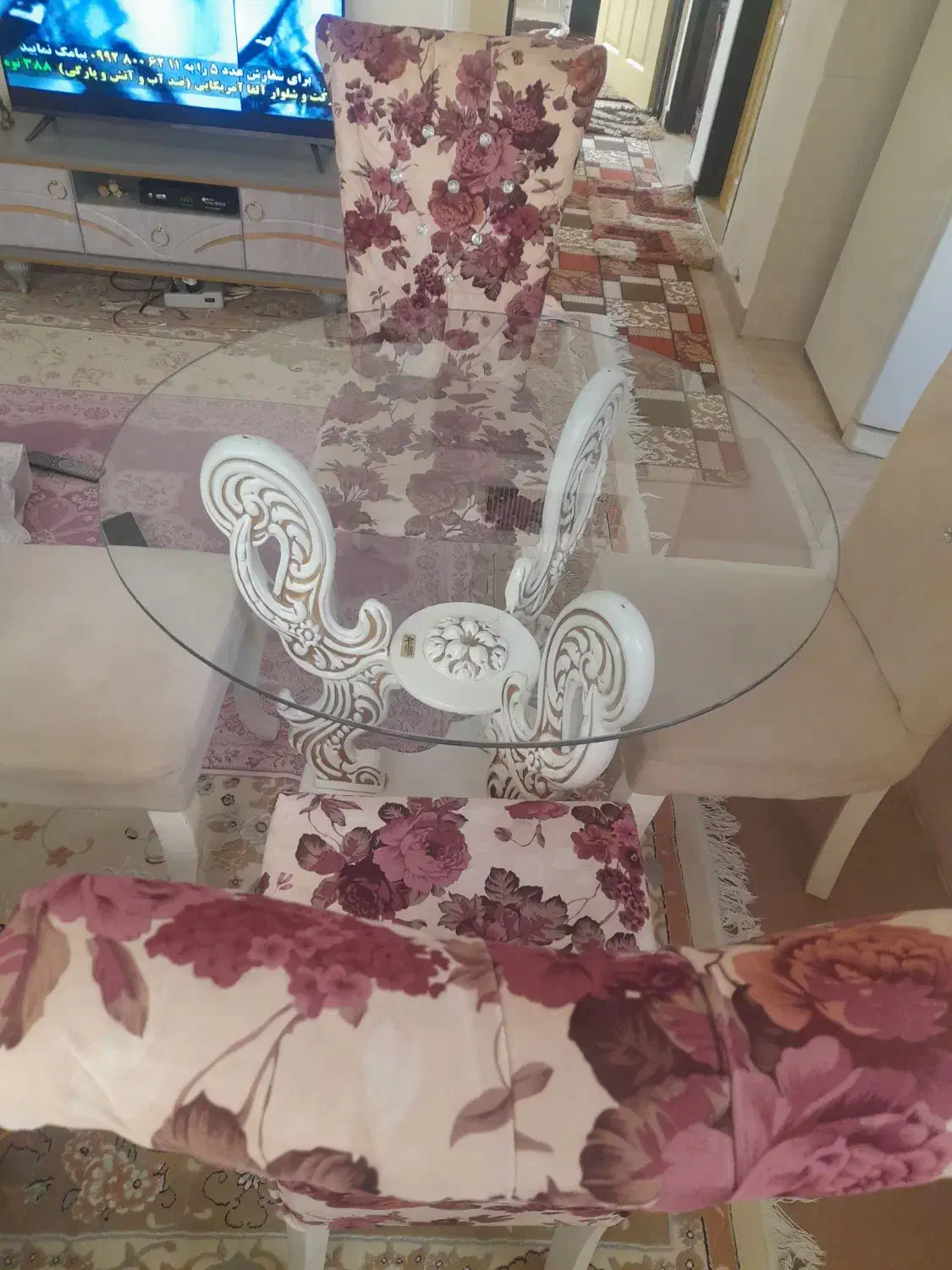 میزنهارخوری  ۴ نفره|میز و صندلی غذاخوری|هشتگرد, شهرک ریحانه|دیوار