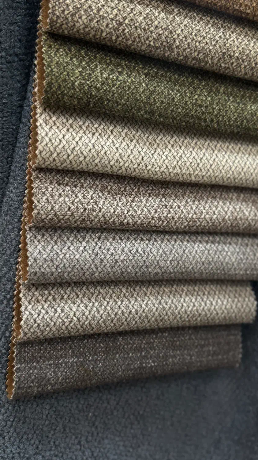 کارگر ساده برای پارچه مبلی|استخدام خدمات فروشگاه و رستوران|چهاردانگه (تهران), |دیوار