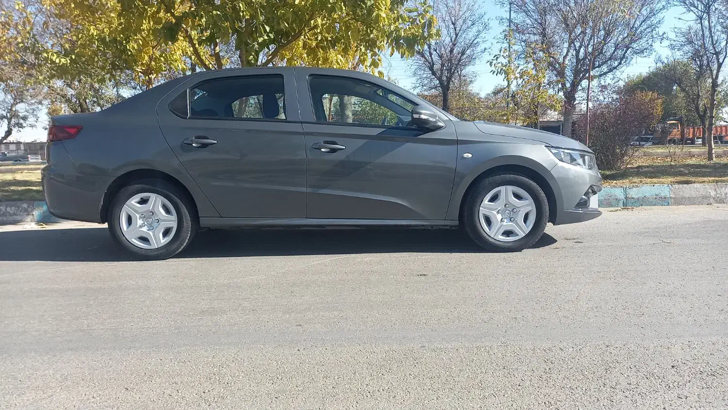 تارا دنده ۱۴۰۲|خودرو سواری و وانت|همدان, |دیوار