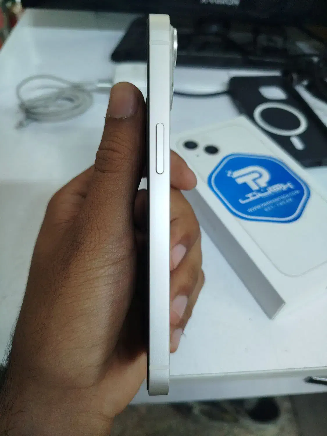 گوشی 13 نرمال|موبایل|مشهد, کوی المهدی|دیوار