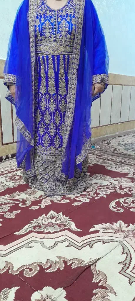 لباس مجلسی|لباس|شوشتر, |دیوار