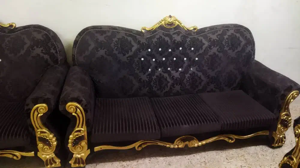 مبل 7نفره کلاسیک|مبلمان خانگی و میز عسلی|ایلام, |دیوار