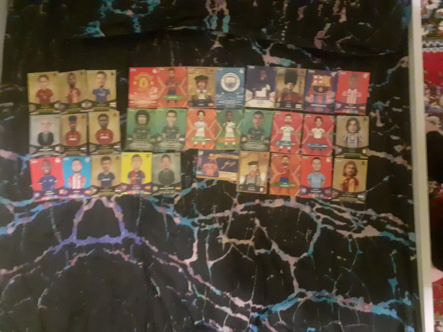 کارت کیمدی ۲۰۲۵|اسباب‌‌بازی|میانه, |دیوار